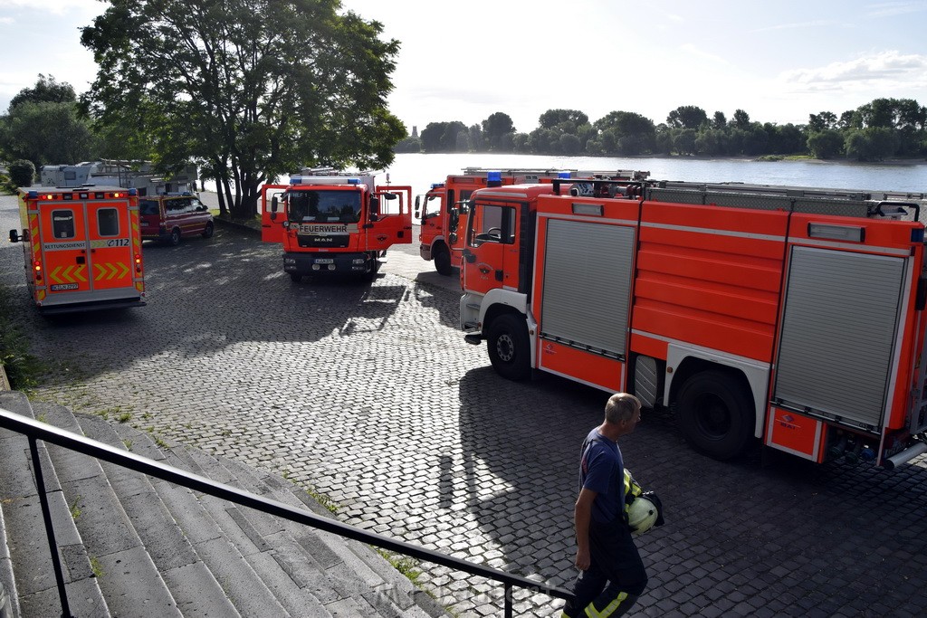 Schiff 1 Koeln in Hoehe der Koelner Zoobruecke P091.JPG - Miklos Laubert